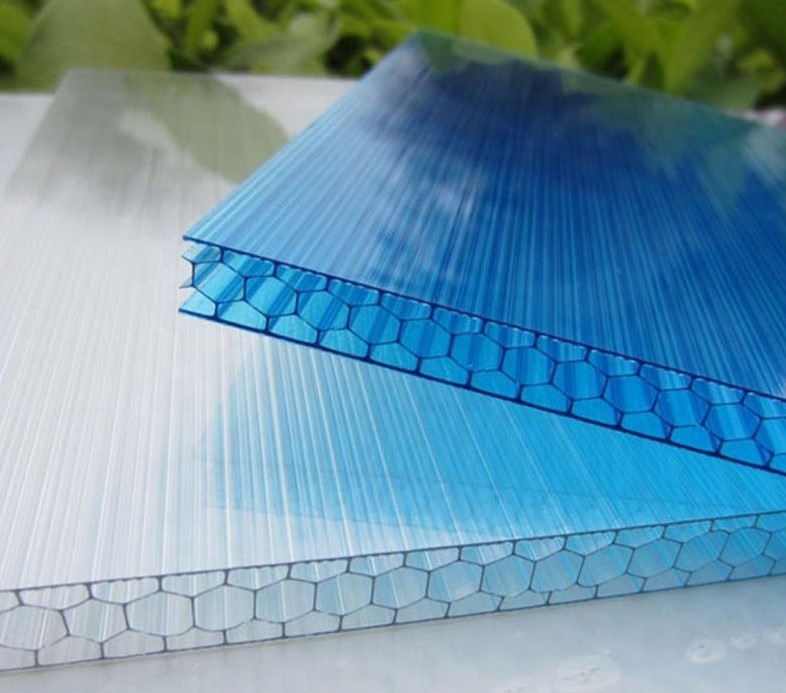 Helder zonlicht pc polycarbonaat holle kunststof wandplaat dakpanelen met lage prijs